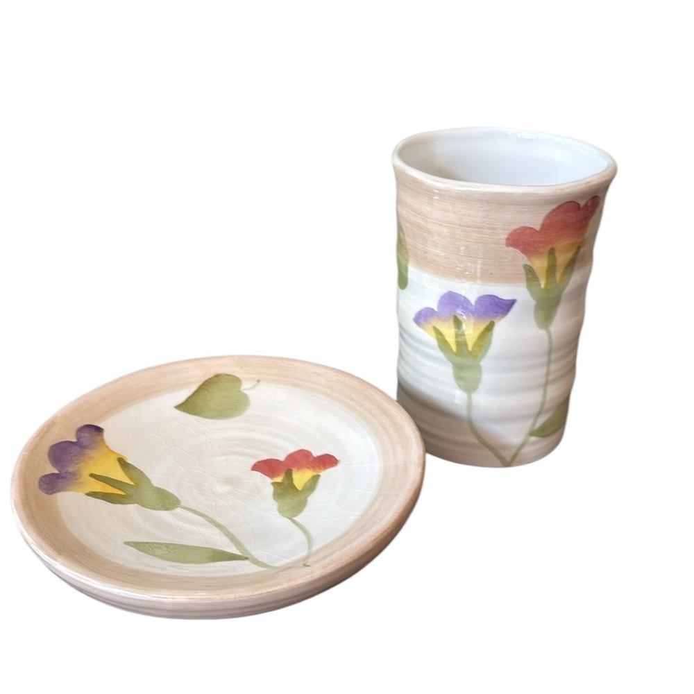 Croscill Floral Tulip Bud Bathroom‎ Cup and Soap Dish Ceramic Set